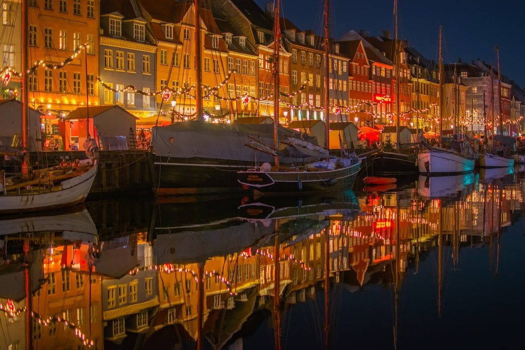 nyhavn-1835610_1280